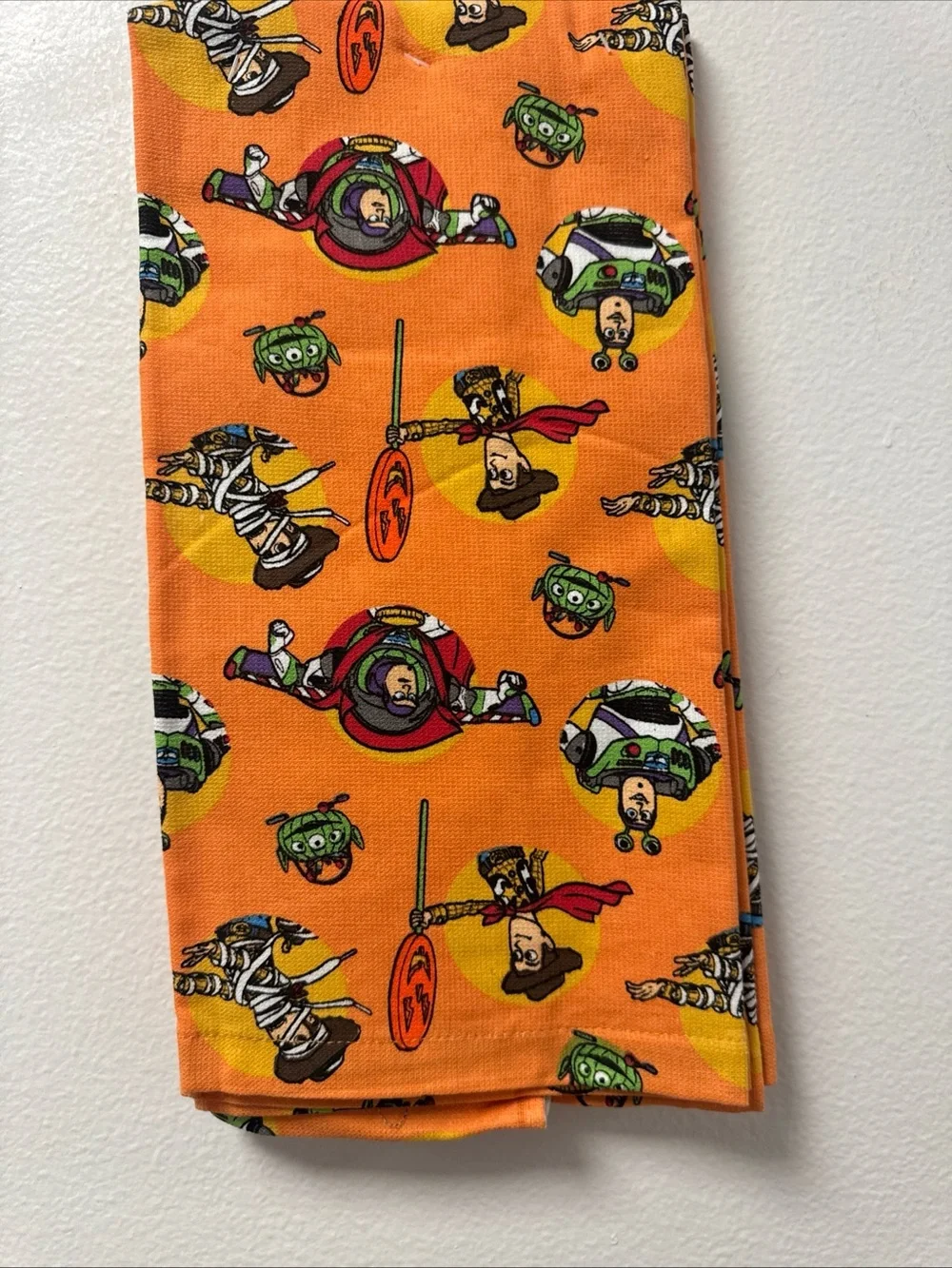 Toy Story DISNEY HALLOWEEN 2 Pack Kitchen Towels NEW